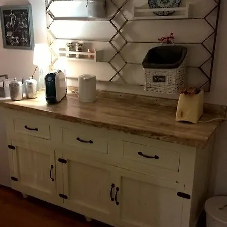 Peggy Bed & Breakfast 4*